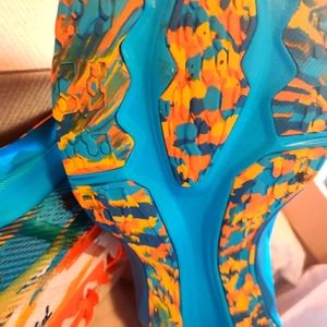 Asiscs 'Novablast'  size 13